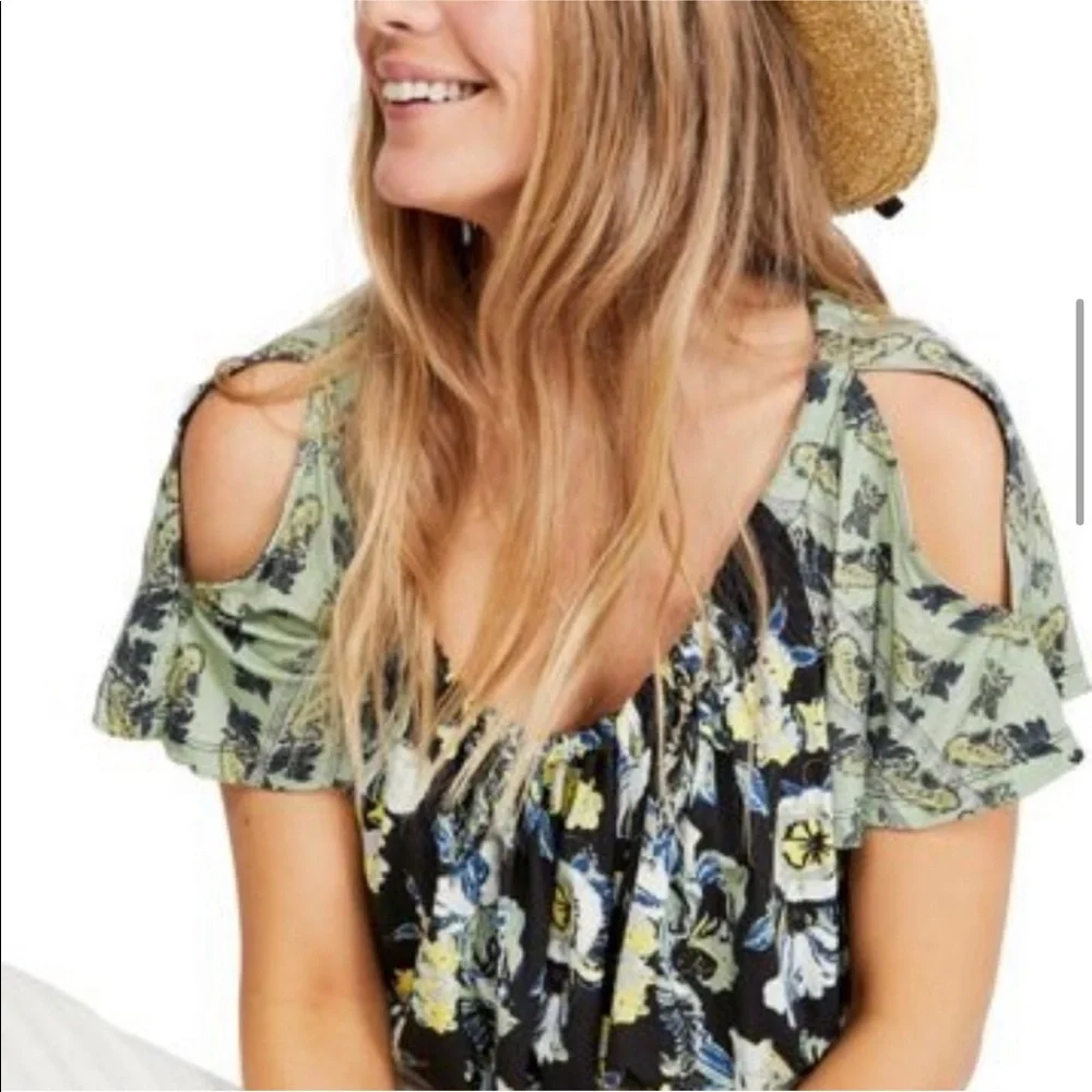 Free People black & green cold shoulder floral top - Picture 1 of 15